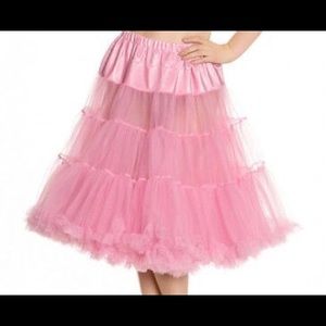 Bettie Page Pink Crinoline - One Size 👛💃🏻